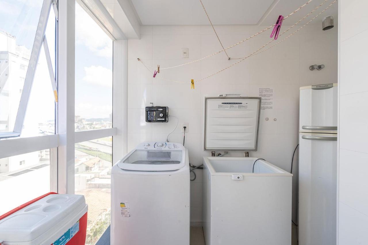 Apto A 260M Da Meia Praia Em Condominio De Luxo Sc อิตาเปมา ภายนอก รูปภาพ