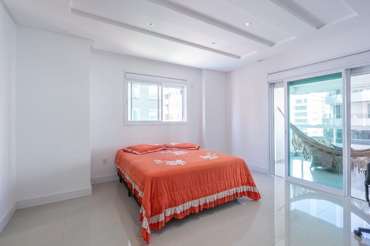 Apto A 260M Da Meia Praia Em Condominio De Luxo Sc อิตาเปมา ภายนอก รูปภาพ